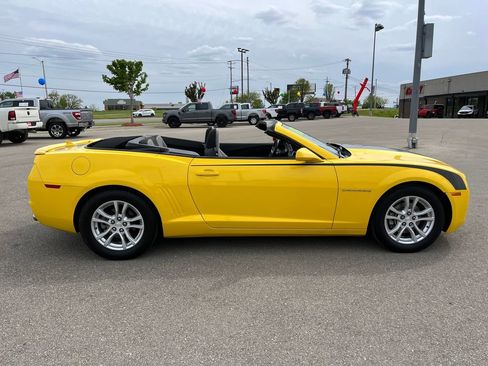 Used 2013 Chevrolet Camaro LT RWD image 9