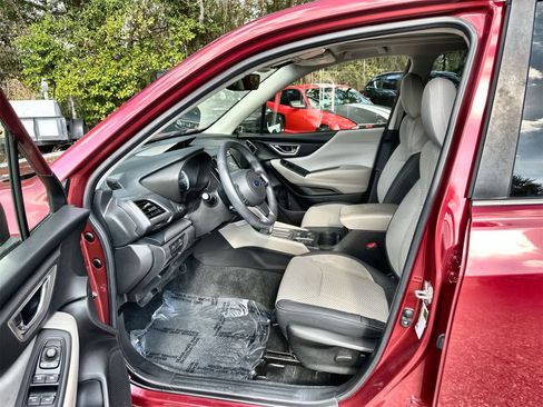 Used 2021 Subaru Forester Premium w/ Popular Package #1 image 2