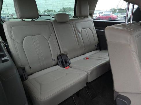 Used 2019 Ford Expedition Limited image 14