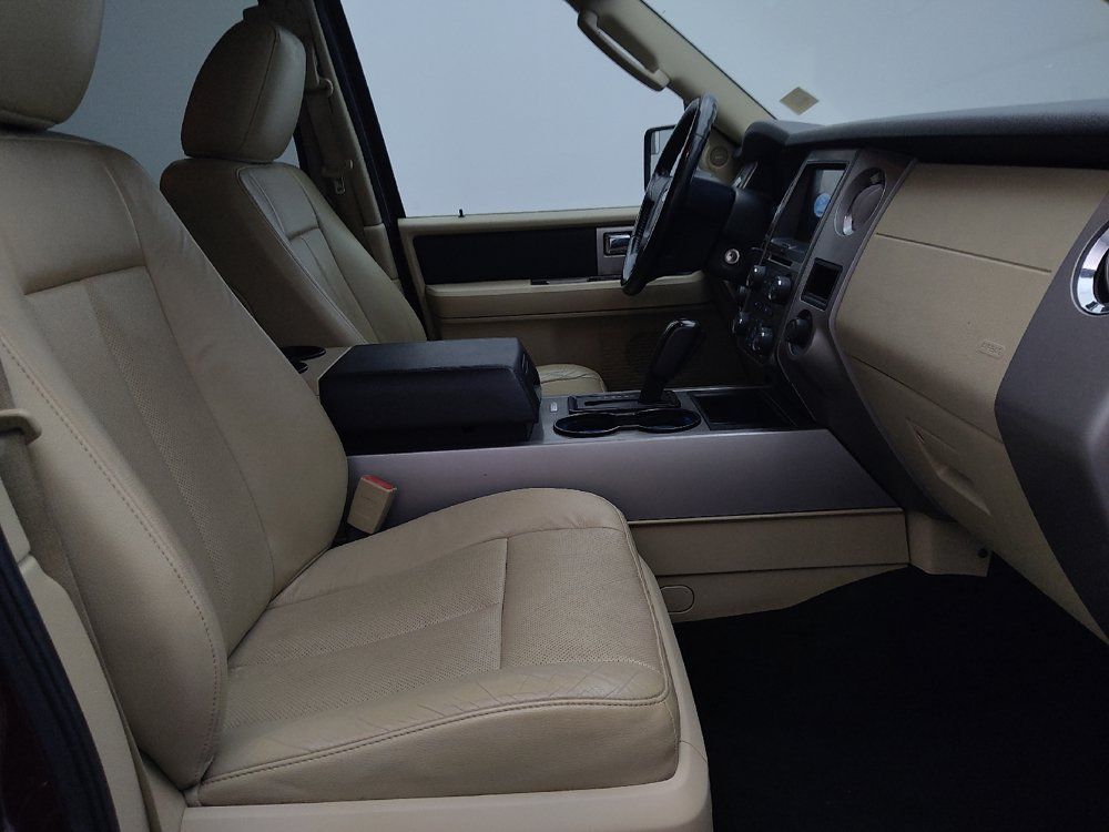 Used 2017 Ford Expedition EL XLT w/ Equipment Group 202A AWD/4WD image 21