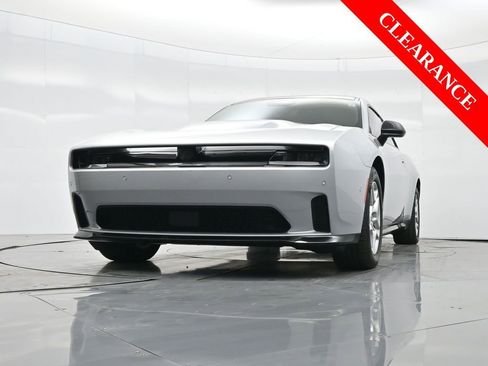 Used 2025 Dodge Charger R/T w/ Quick Order Package 25M R/T image 43
