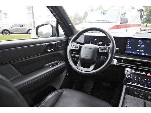 Used 2024 Hyundai Santa Fe Calligraphy image 11