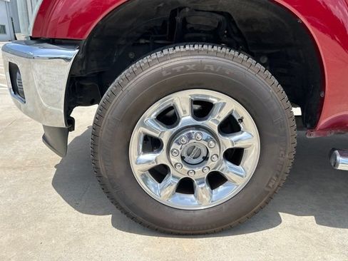 Used 2014 Ford F250 Lariat w/ Lariat Interior Package AWD/4WD image 6