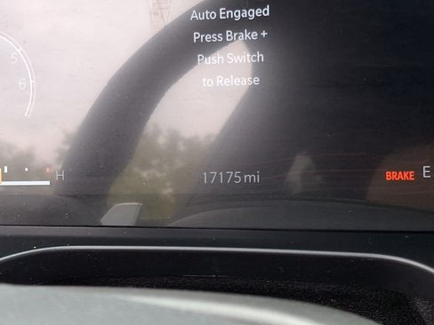 Certified 2023 Jeep Grand Cherokee L Limited w/ Luxury Tech Group II AWD/4WD image 19