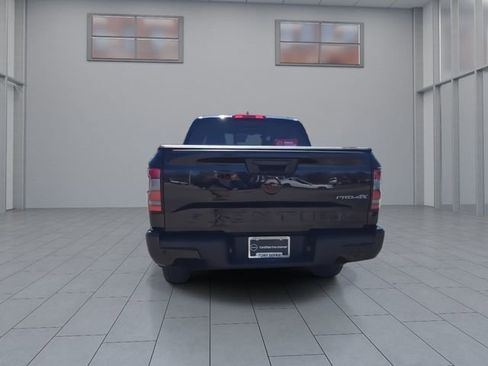 Certified 2023 Nissan Frontier PRO-4X w/ Pro Convenience Package AWD/4WD image 7