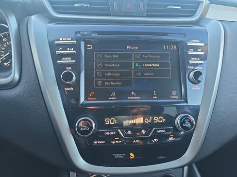 Used 2019 Nissan Murano SV w/ Premium Package image 9