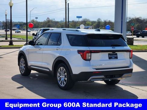 New 2026 Ford Explorer Platinum image 4