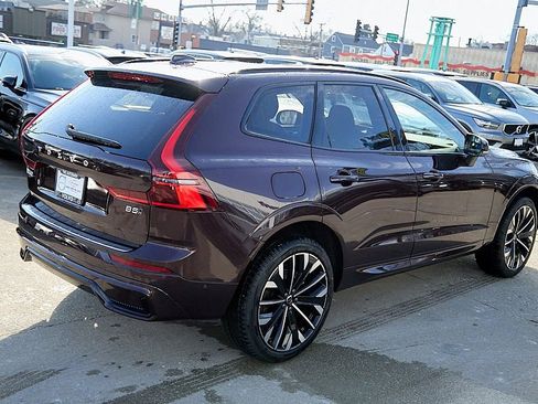 New 2026 Volvo XC60 B5 Ultra w/ Climate Package image 9