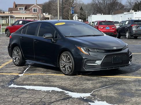 Used 2020 Toyota Corolla SE w/ SE Premium Package FWD image 7