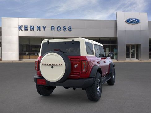 New 2026 Ford Bronco Outer Banks AWD/4WD image 9