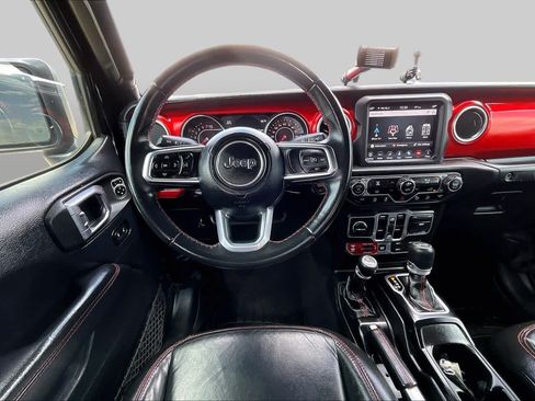 Used 2018 Jeep Wrangler Unlimited Rubicon AWD/4WD image 6
