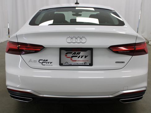 Used 2022 Audi A5 2.0T Premium image 7