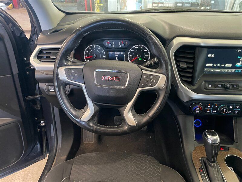 Used 2018 GMC Acadia SLE AWD/4WD image 7