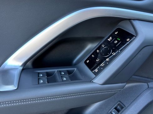 New 2025 Audi Q5 Premium Plus image 8