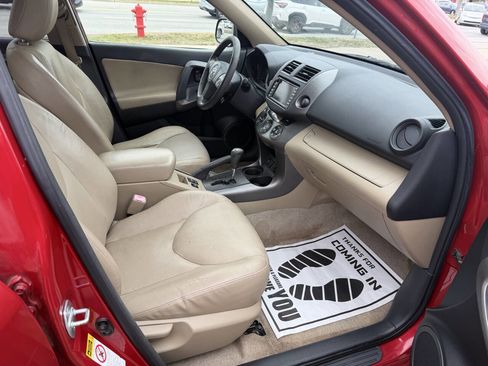 Used 2009 Toyota RAV4 Limited image 16