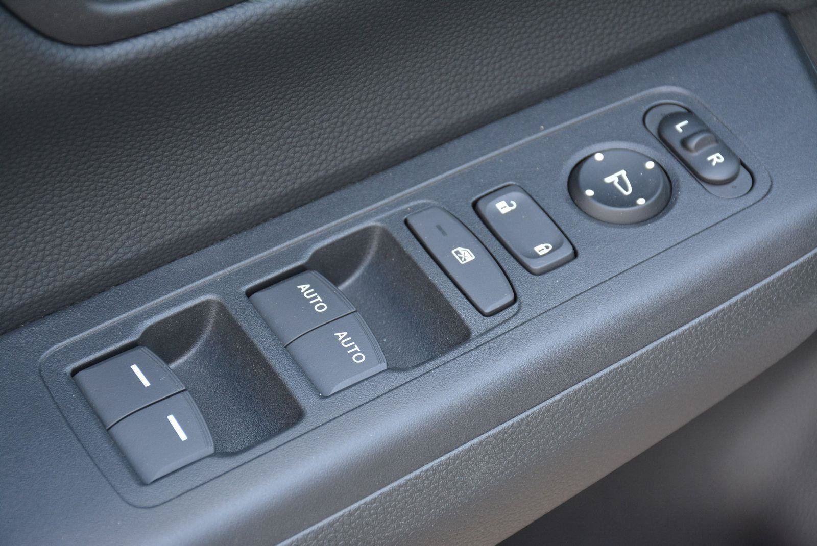 Used 2026 Honda CR-V EX image 12