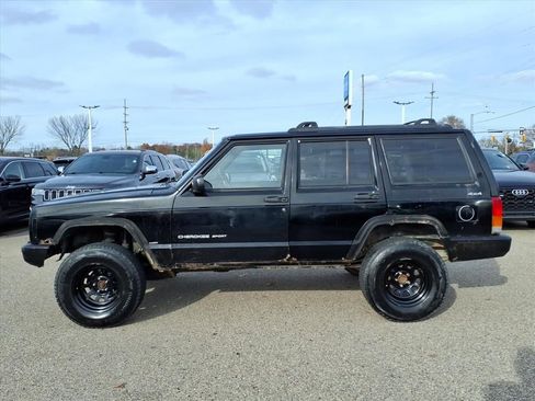 Used 2000 Jeep Cherokee Sport image 8