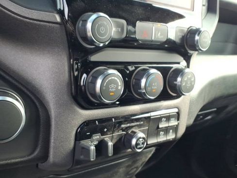 New 2026 RAM 1500 Tradesman AWD/4WD image 9
