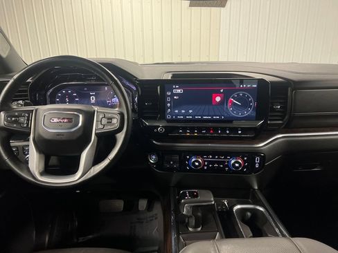 Certified 2024 GMC Sierra 1500 SLT w/ SLT Premium Plus Package image 17
