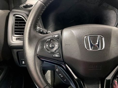 Used 2021 Honda HR-V Sport image 22