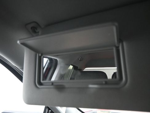 Used 2024 Ford F150 Lightning XLT image 18