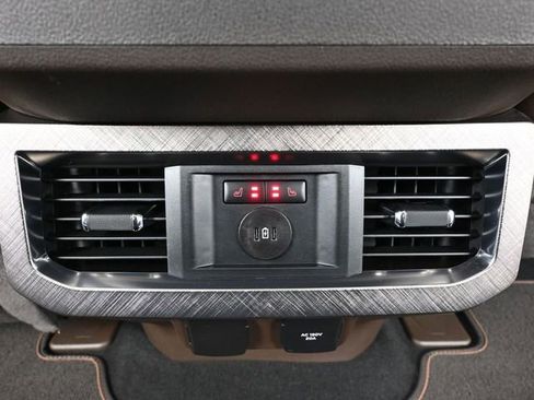 Used 2024 Ford F250 King Ranch w/ Snow Plow Prep Package image 43