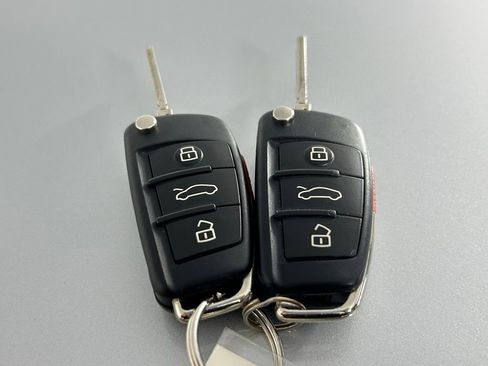 Used 2012 Audi R8 V10 image 31