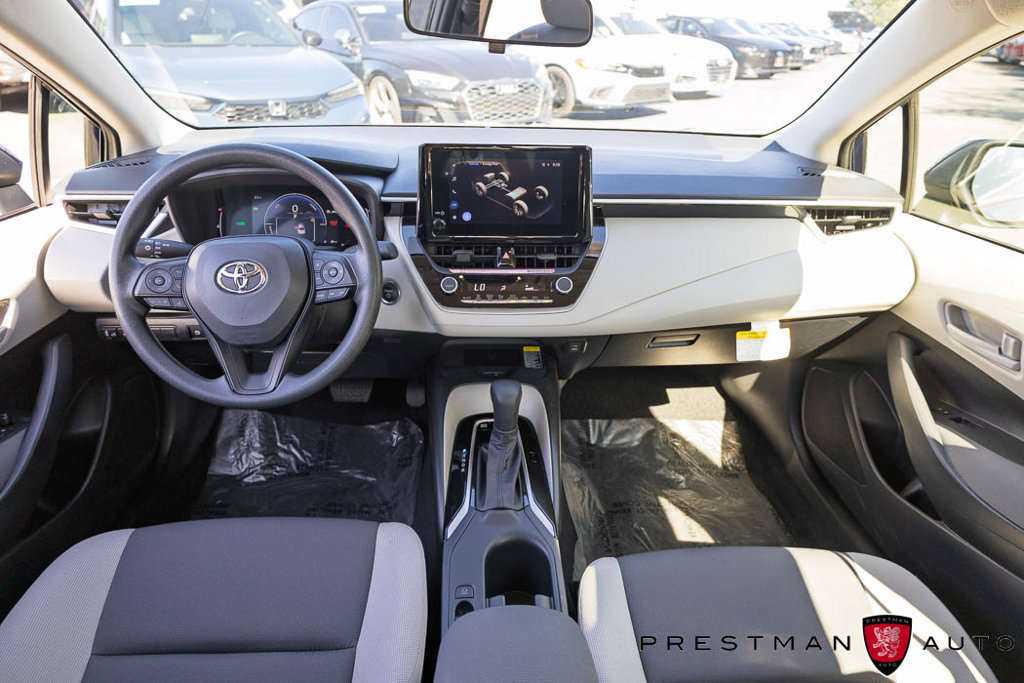 Used 2026 Toyota Corolla LE w/ LE Premium Package FWD image 31
