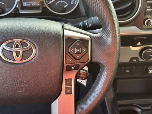 Used 2021 Toyota Tacoma image 23