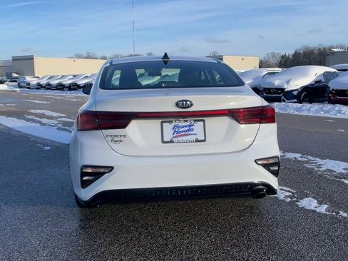 Used 2020 Kia Forte LXS image 8