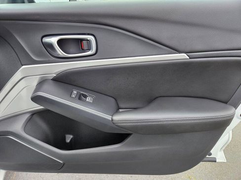 Certified 2025 Acura Integra A-Spec image 13