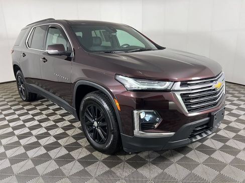 Used 2023 Chevrolet Traverse LT w/ LPO, Floor Liner Package AWD/4WD image 4