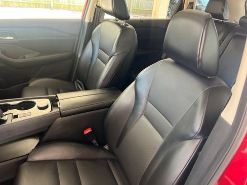 Certified 2023 Nissan Rogue SV w/ SV Premium Package AWD/4WD image 5