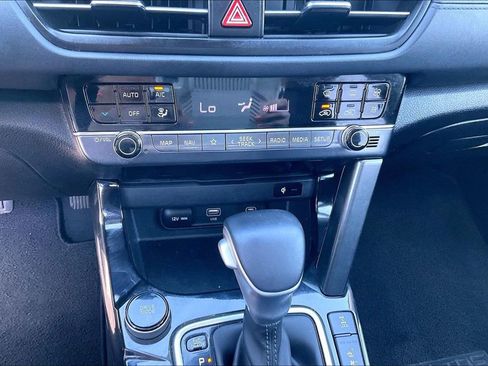 Used 2024 Kia Seltos SX w/ SX Sunroof Package AWD/4WD image 33