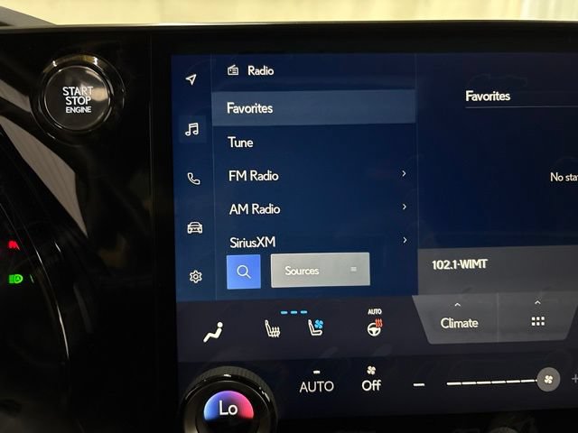 Used 2024 Lexus RX 350 Premium w/ Accessory Package AWD/4WD image 44