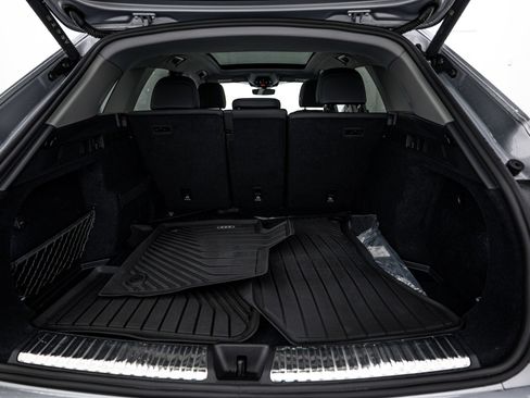 Used 2025 Audi Q5 Premium w/ Premium Plus AWD/4WD image 20