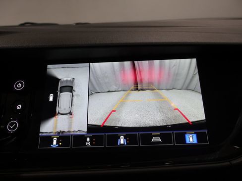 Used 2023 Buick Envision Avenir AWD/4WD image 24