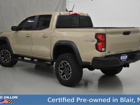 Used 2023 Chevrolet Colorado ZR2 w/ ZR2 Convenience Package III image 16