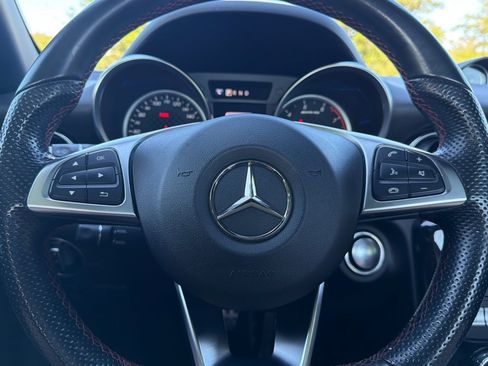 Used 2017 Mercedes-Benz SLC 43 AMG image 30