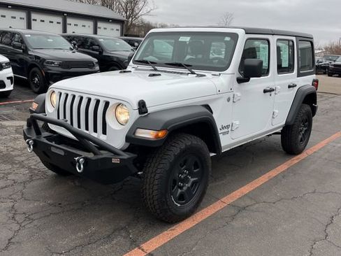Used 2021 Jeep Wrangler Unlimited Sport image 1