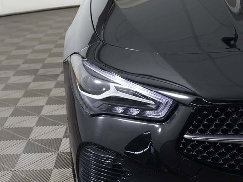 Used 2025 Mercedes-Benz CLA 250 4MATIC image 12