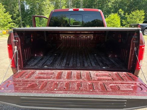 Used 2017 Ford F150 XLT w/ Equipment Group 302A Luxury AWD/4WD image 24