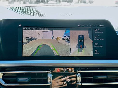 Used 2023 BMW 430i Coupe w/ M Sport Package image 23