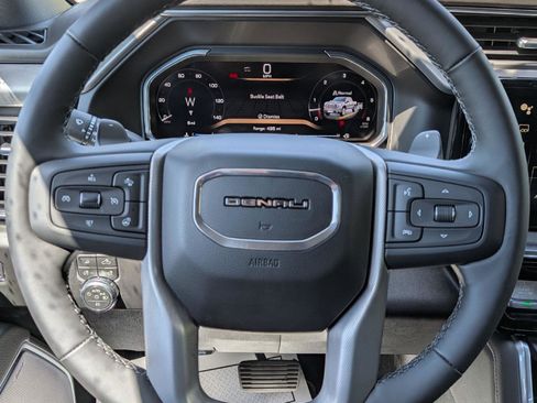 New 2026 GMC Sierra 1500 Denali w/ Technology Package AWD/4WD image 17