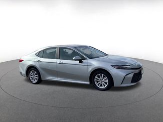 Used 2025 Toyota Camry LE video 2