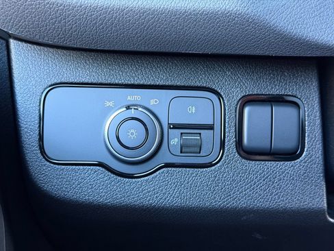 Used 2026 Mercedes-Benz Sprinter 2500 image 17