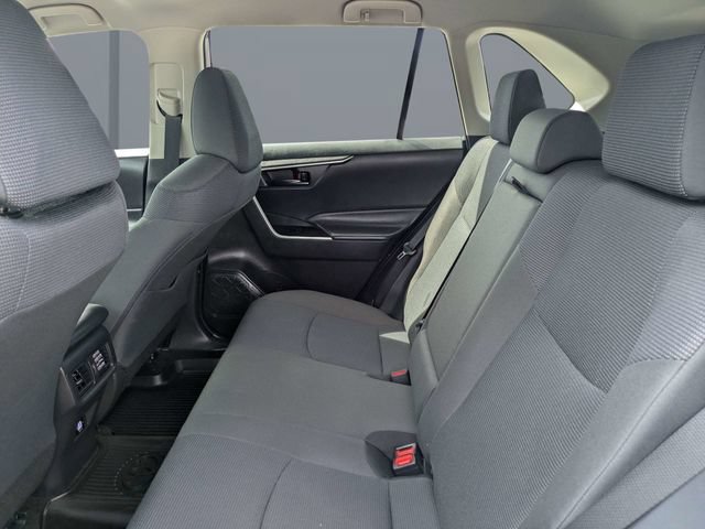 Used 2024 Toyota RAV4 LE FWD image 13