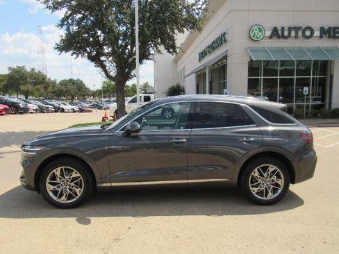 Used 2022 Genesis GV70 2.5T w/ Select Package image 14