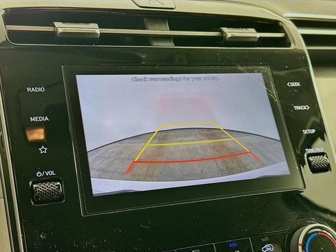 Used 2023 Hyundai Tucson SEL image 22