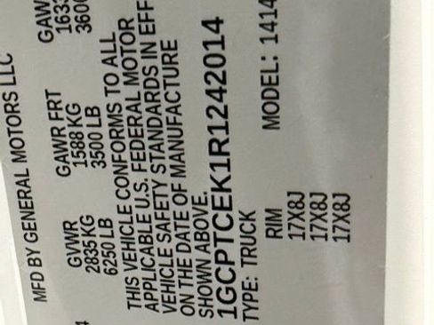 Used 2024 Chevrolet Colorado LT w/ LT Convenience Package III image 40